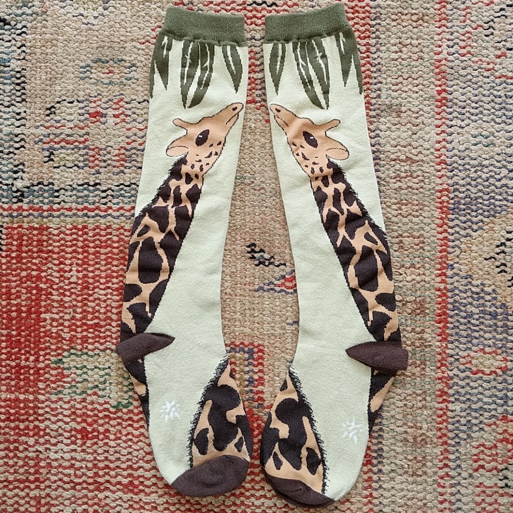 NWOT Giraffe Knee-high Socks